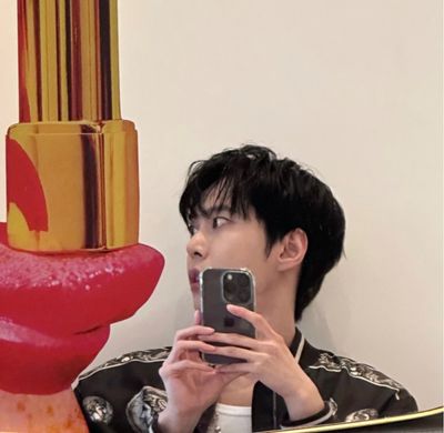 User thumbnail image