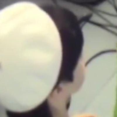 먀
