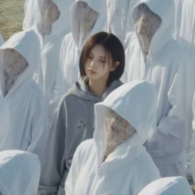 ₊·—̳͟͞͞♡ ˚₊