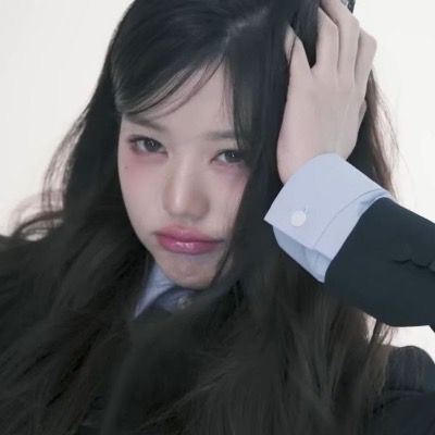 ❤︎ ⸝⸝ 백유해ᩚ ∿
