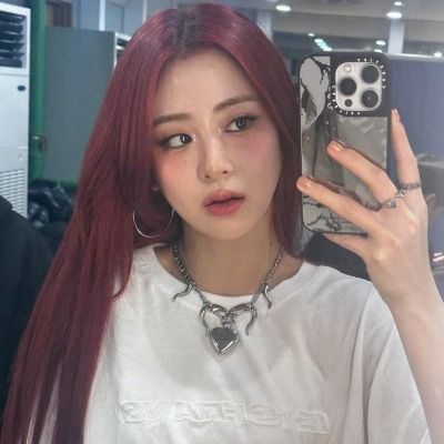 𝐄𝐮𝐩𝐡𝐨𝐫𝐢𝐚 아빈 ෆ