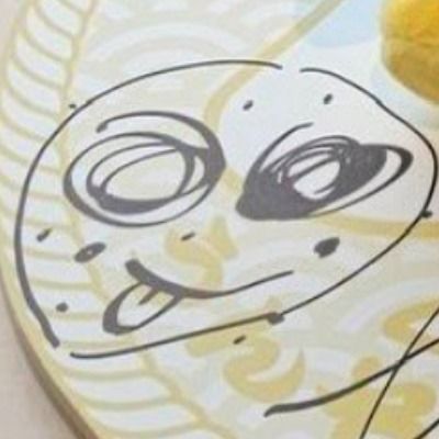 누