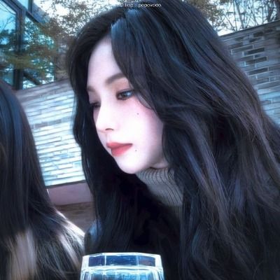 User thumbnail image