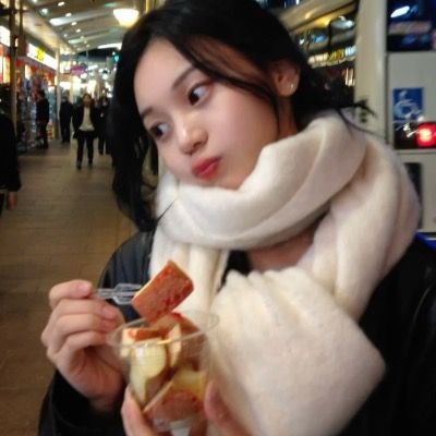 User thumbnail image