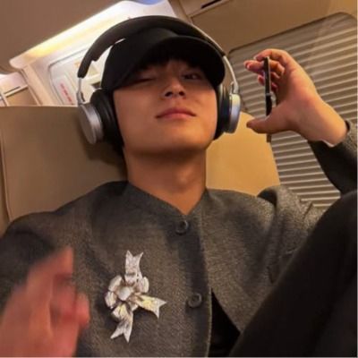 User thumbnail image