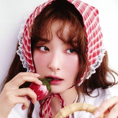 윤슬연