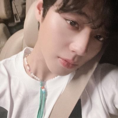 꿀꿀이 밥주세요