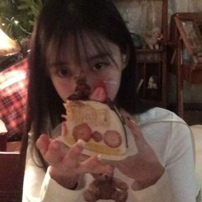 김다희
