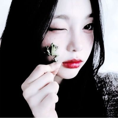 안여진
