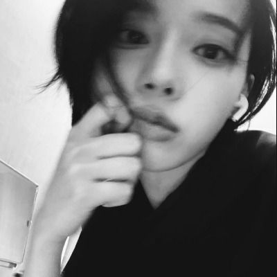 백담현