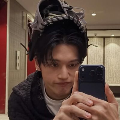 우영