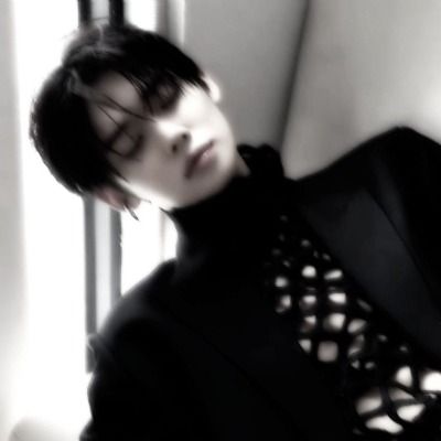 V.