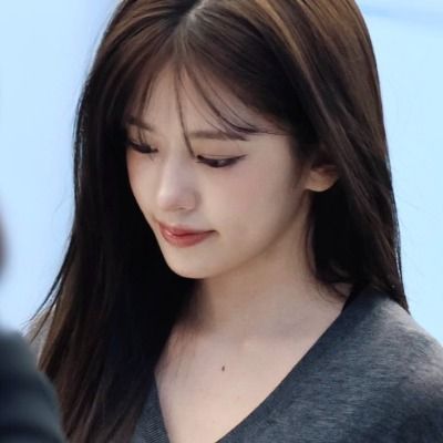 안유진