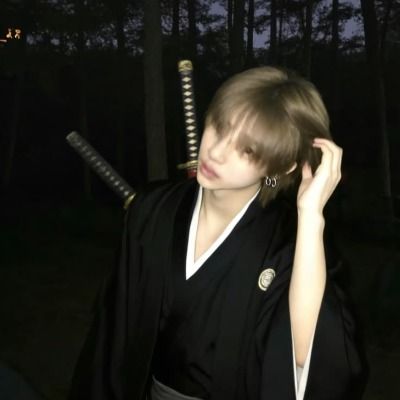 강 윤