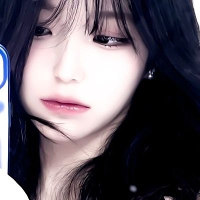김수안