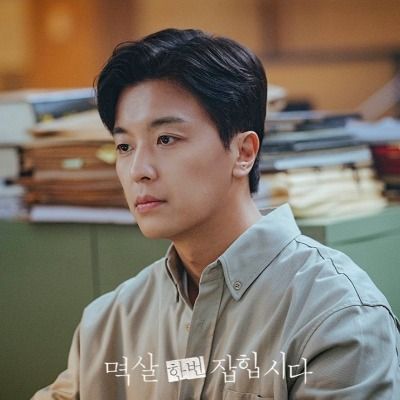 김태헌