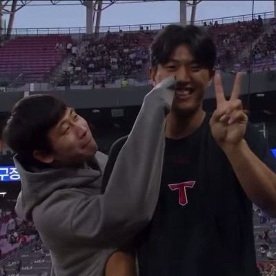 User thumbnail image