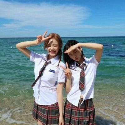 이루 & 윤도이