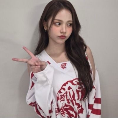 윤지