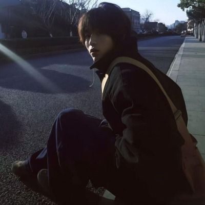강 윤