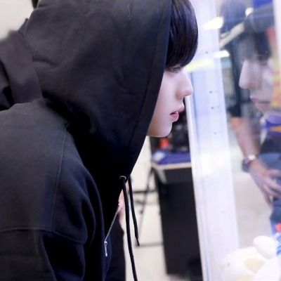 智奧 𖤐 쉼