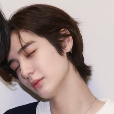 수현