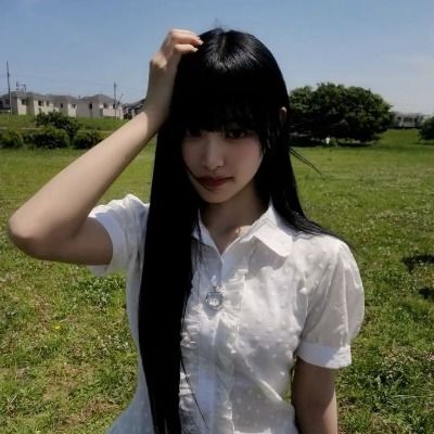 츌
