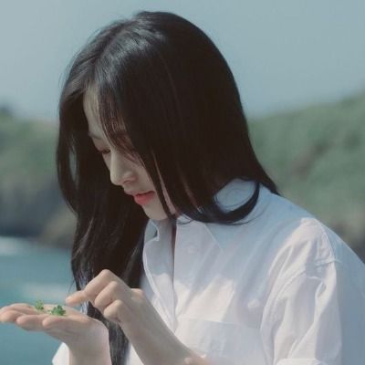 Curious thumbnail