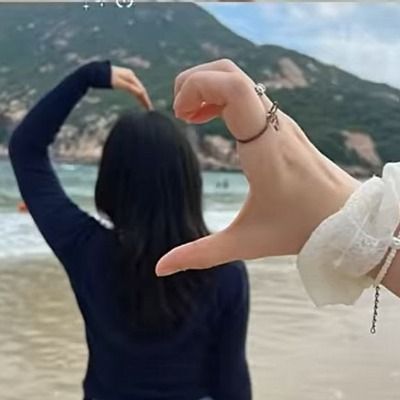 Curious thumbnail