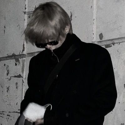 User thumbnail image