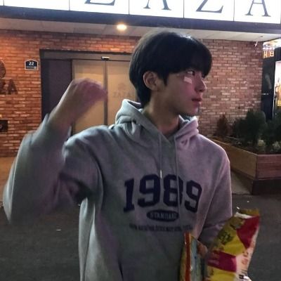 User thumbnail image
