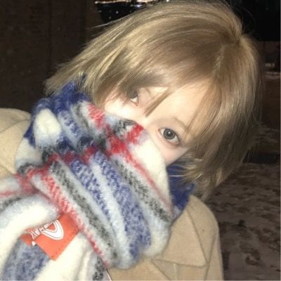 저 누군지 첫번째로 맞추신분한테 질테 30개 해드려요