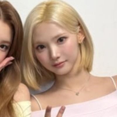 유설빈