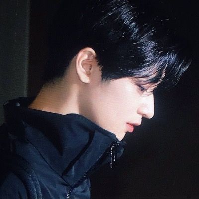 User thumbnail image