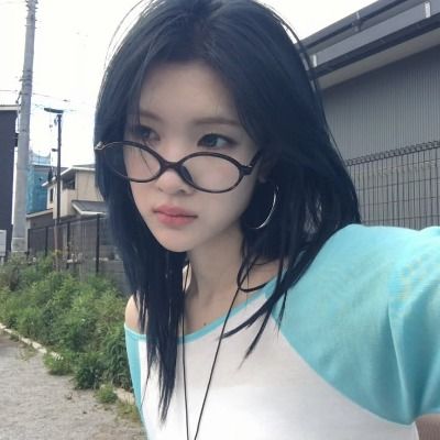 백아연