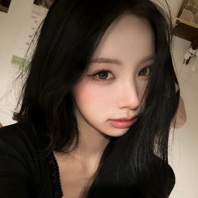 유설빈