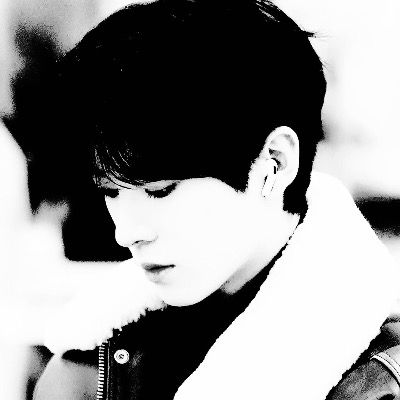 강 민